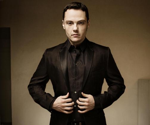 Tiziano Ferro : Sono Gay Video Youtube Tiziano Ferro : Sono Gay Video Youtube