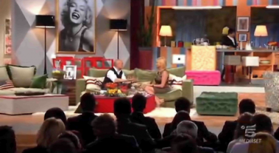 “Kalispera” di Alfonso Signorini raccoglie consensi positivi