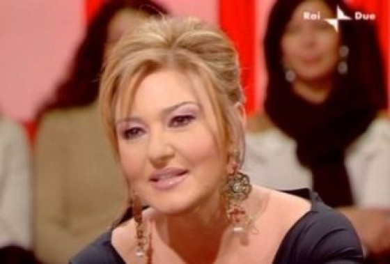 Solo per Amore: Su Rai 2 inizia un nuovo show condotto da Monica Setta