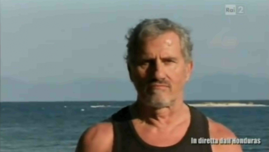 Adriano Pappalardo rimprovera i naufraghi dell’Isola dei Famosi 2011 (video)