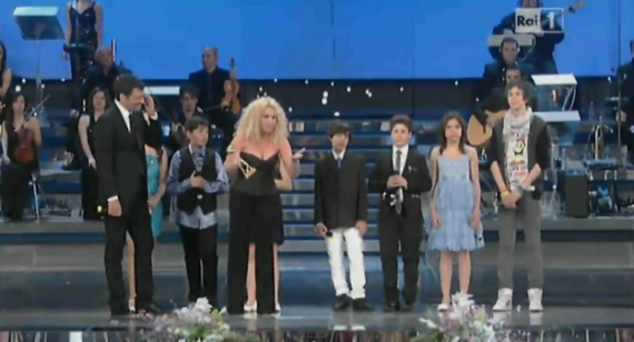 Antonella Clerici: “Ti lascio una canzone” vince il premio TV 2011 come migliore trasmissione dell’anno