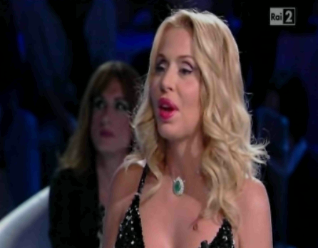L’Isola dei Famosi 2011: Valeria Marini in studio da Simona Ventura