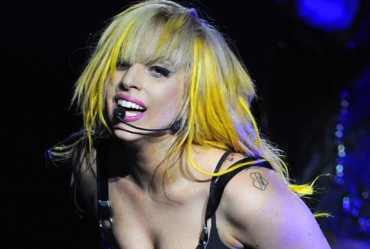 Lady Gaga: “Non sono mai ricorsa al bisturi”