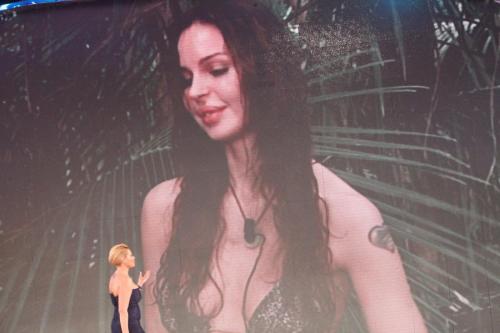 L’Isola dei Famosi 2011: Nina Moric attaccata da Eleonora Brigliadori
