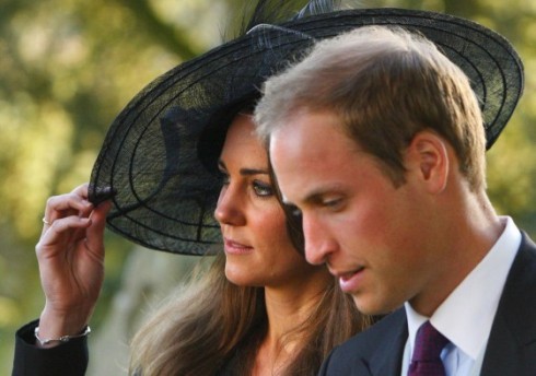 Il principe William e Kate Middleton: Accordo prematrimoniale per le nozze reali