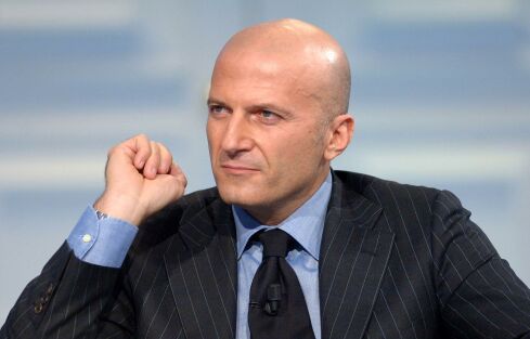 Augusto Minzolini: Da direttore del TG1 a sciupafemmine, vizietti e spese… di rappresentanza!