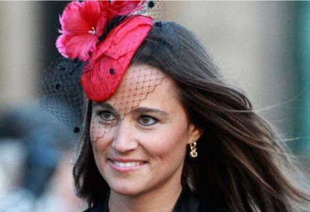 Pippa Middleton: I genitori le compreranno un’auto blindata del valore di 106milaeuro