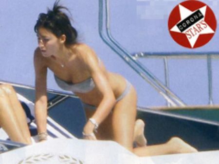 Elisabetta Gregoraci e Flavio Briatore: In barca mostra un corpo perfetto