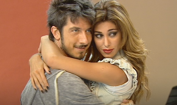 Belen Rodriguez: Insieme a Paolo Ruffini debutta in “Colorado” su Italia 1