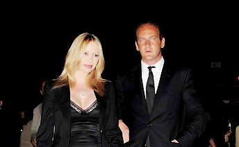 Anna Falchi: Con Andrea Ruggieri all’Aquafan, “Sono pronta a risposarmi” (video)