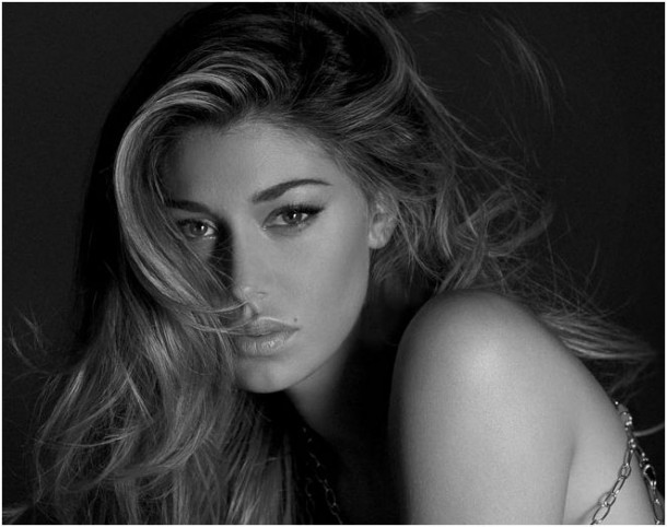 Belen Rodriguez video scandalo, Il gatto ficcanaso!