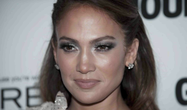 Jennifer Lopez: Dimentica Mark Anthony e si consola con Casper Smart