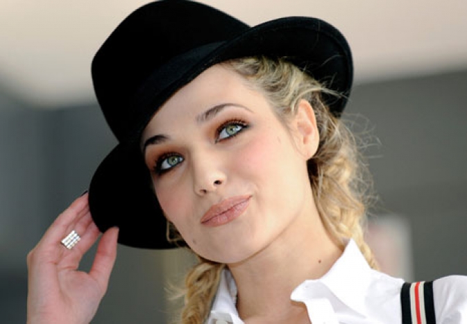 Laura Chiatti: Incinta? No, è solo intolleranza alimentare!