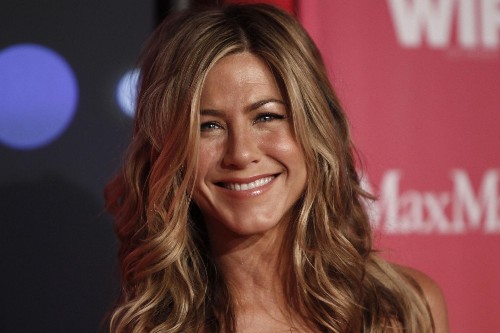Jennifer Aniston Gossip 2011: Incinta di due gemelli