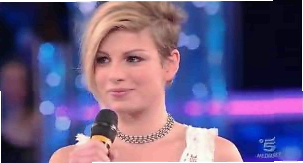 Emma Marrone: Celebra la vittoria ad Amici e vuole regalare il premio a Maria, che però…