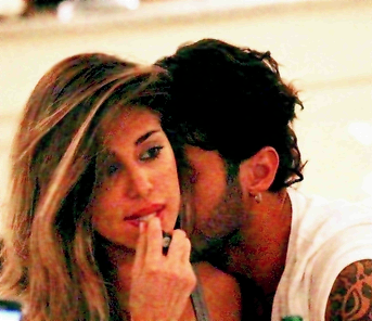 Fabrizio Corona e Belen Rodriguez: Che rissa! Cacciati dall’Armani Privé di Milano