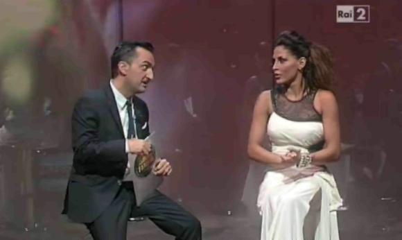 Guendalina Tavassi hot: Fa il suo ingresso alla Belen negli studi dell’Isola dei Famosi Guendalina Tavassi hot