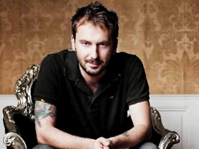 Cesare Cremonini: “Il Comico” in radio e “La teoria dei colori” su i-Tunes cesare cremonini news