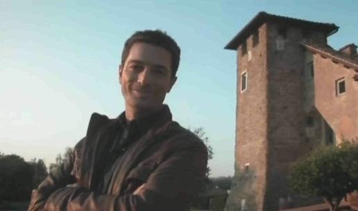 Le tre rose di Eva : Terza puntata, Luca Capuano è Edoardo Monforte Luca Capuano
