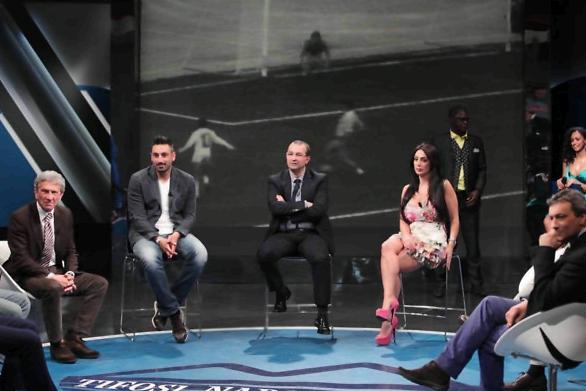 Marika Fruscio: Fiore all’ occhiello dei “Tifosi napoletani” su Canale 34 Marika Fruscio : Tifosi Napoletani