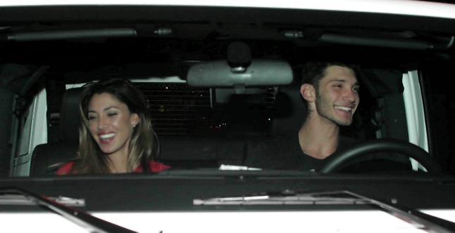 Belen Rodriguez e Stefano de Martino: La foto del primo bacio Belen e Stefano insieme in macchina