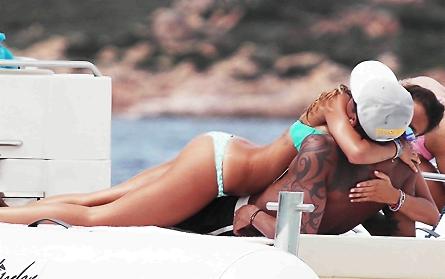Melissa Satta e Kevin Prince Boateng: Vacanze 2012