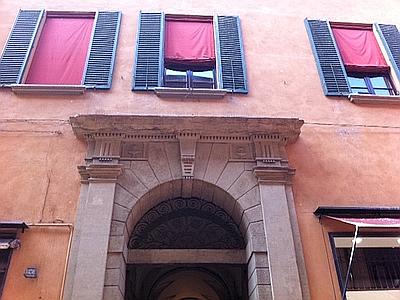 Notizie ultima ora : La casa di Lucio Dalla : Un museo per aiutare i terremotati la casa di lucio dalla