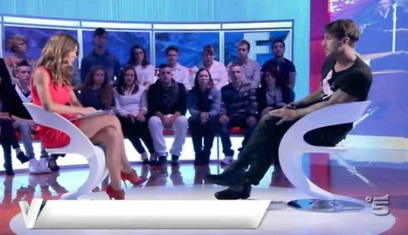 Fabrizio Corona Verissimo : Belen è incinta di tre mesi