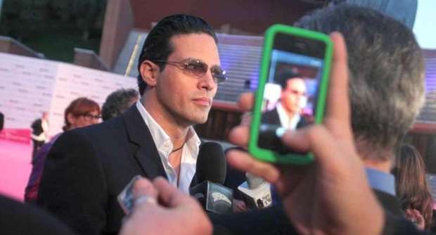 Gabriel Garko eventi : Stile Dolce Vita al Museo dell’Ara Pacis