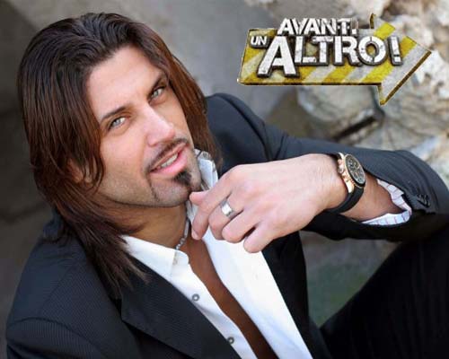 Avanti un altro: Valerio Schiavone da bonus disturbatore ad attore di teatro
