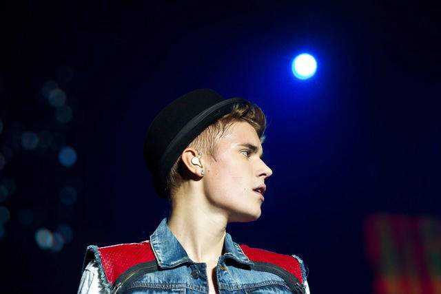 Justin Bieber gossip : Sulla Ferrari multato dalla polizia di Los Angeles