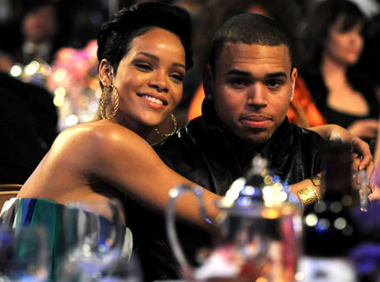 Rihanna gossip: Ritorno di fiamma con Chris Brown?