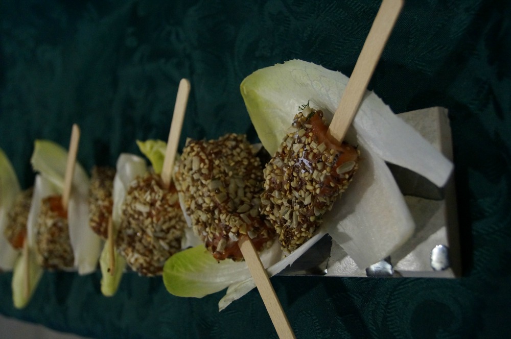 Giuseppe Galena ricette: Tapas di salmone marinato a secco