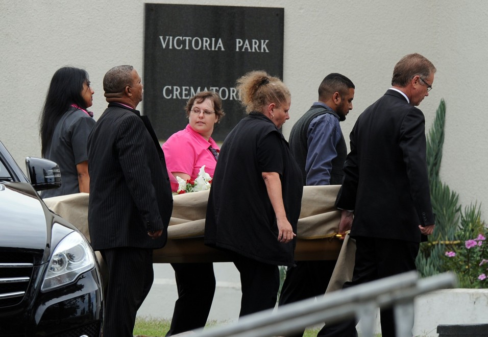 Funerali di Reeva Steenkamp: Uccisa dal fidanzato Omar Pistorius foto