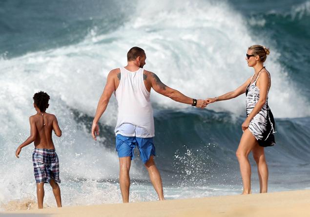Heidi Klum: Alle Hawaii salva il figlio che stava annegando