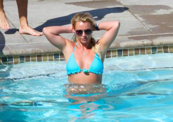 Britney Spears in bikini: Vacanze 2013 in California
