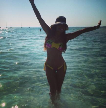 Gossip vip al mare: Carolina Marconi una sirena in bikini