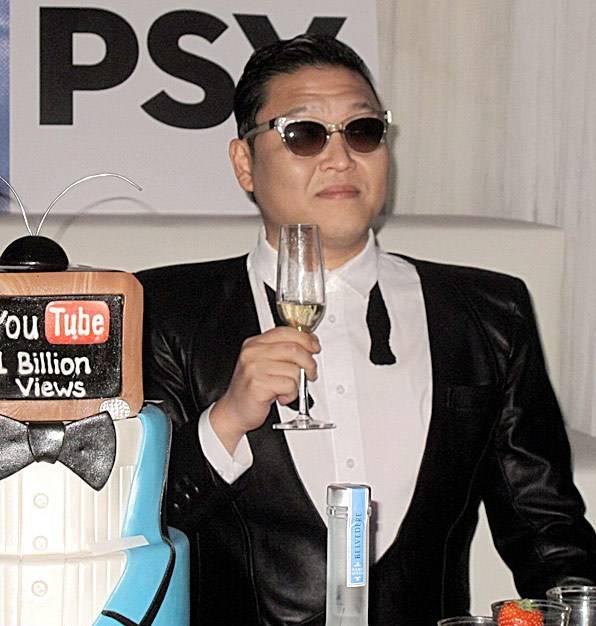 Psy intervista al Sunday Times: La mia miglior amica è la vodka