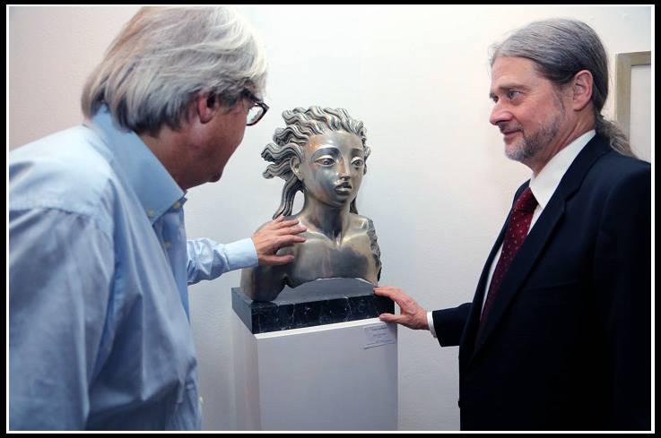Luigi Galligani con la partecipazione di Vittorio Sgarbi prolunga la mostra alla Milano Art Gallery