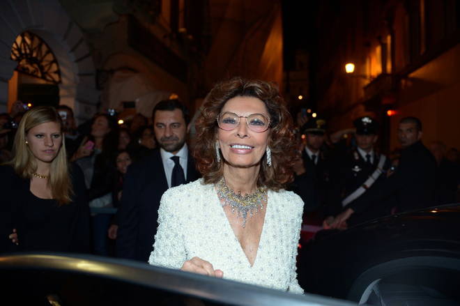 Sofia Loren Via Condotti testimonial di Damiani gioielli
