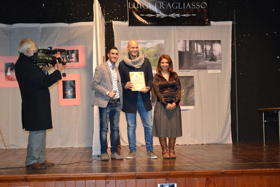 Progetto Arte Cercola: Fabio Massa riceve il “Premio alla carriera” Fabio Massa riceve il premio alla carriera