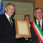 Il musicista Roger Waters onorato ad Anzio In memoria di Eric Fletcher Waters