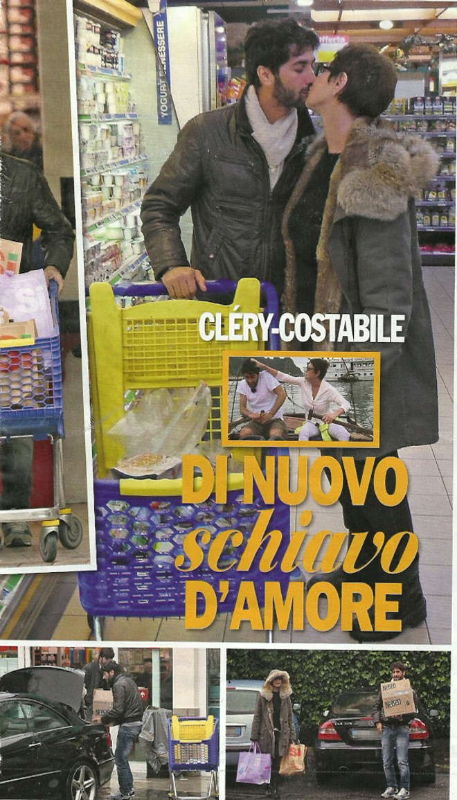 Angelo Costabile e Corinne Clery: Teneri baci al supermercato Angelo Costabile schiavo d'amore, è tornato insieme a Corinne Clery