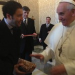 Salvo Nugnes intervistato dopo la visita al Papa in Vaticano
