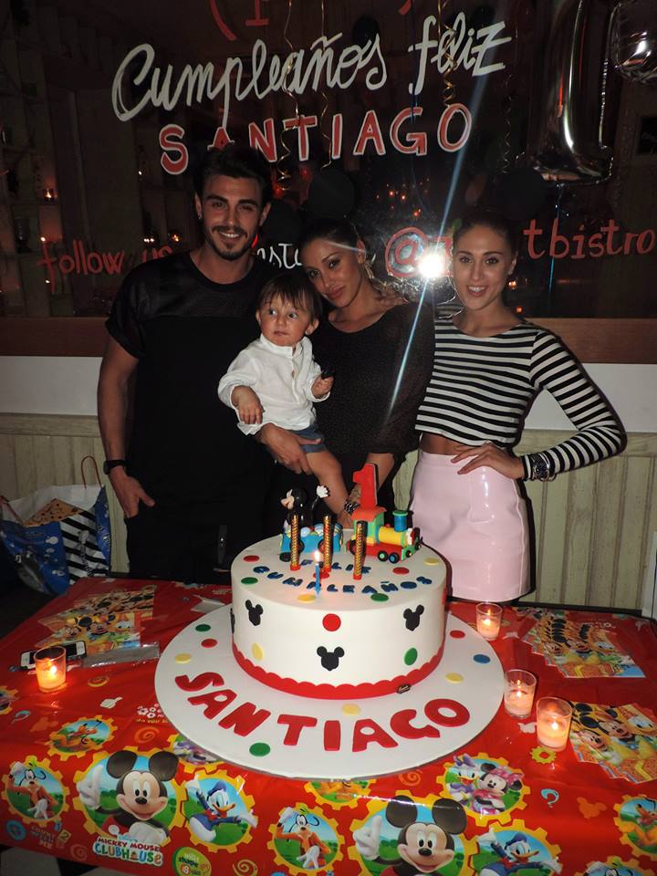 Belen Rodriguez festeggia il primo compleanno di Santiago
