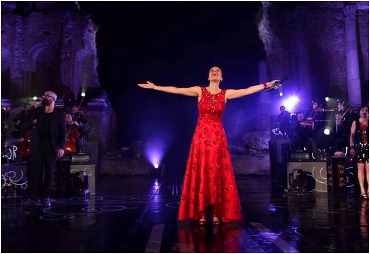 Laura Pausini concerto 2014 Taormina in onda il 20 maggio su Rai Uno