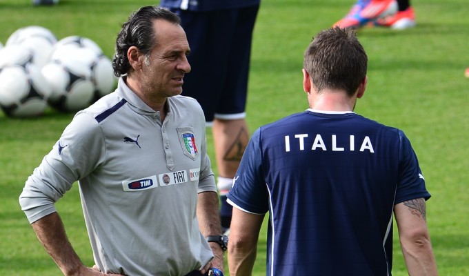 Prandelli detta le regole ai calciatori della Nazionale Italiana