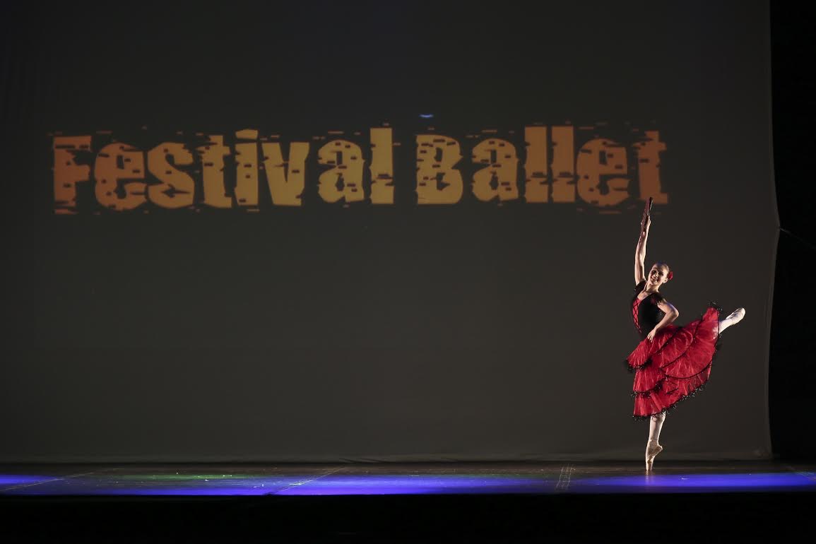 Carla Fracci madrina e giudice del Festival Ballet di Simone Ranieri