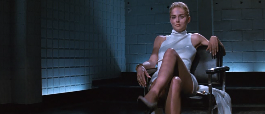 Sharon Stone, la scena delle gambe accavallate è stata una trovata del regista