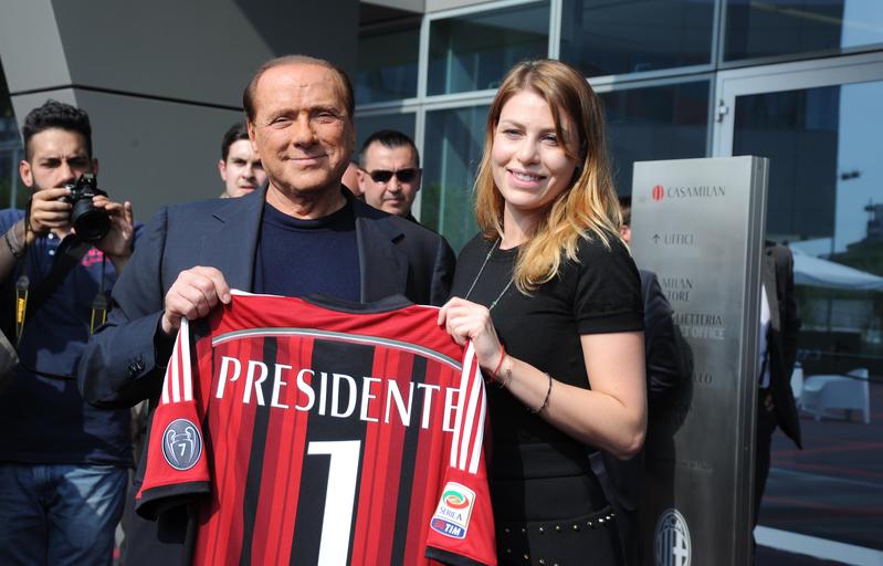Silvio Berlusconi: Balotelli non si vende più, è svalutato